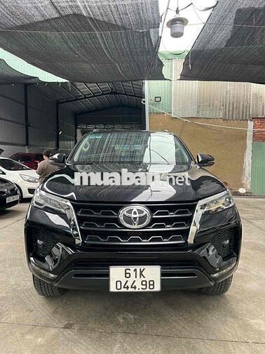 Toyota Fortuner 2022 4x2 AT 2.4L 80.000 km Đen