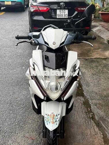 Yamaha Novo màu Trắng