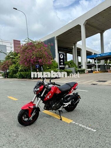 Moto Mini Benelli TNT125