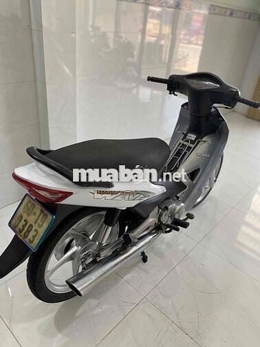 Honda Wave màu Trắng