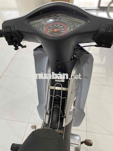 Honda Wave màu Trắng