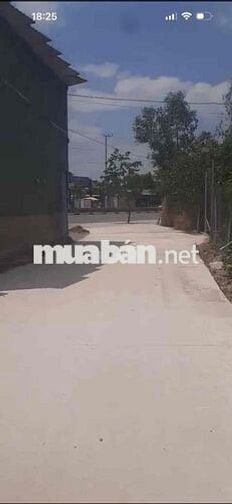 Chính chủ cần bán lô đất phường Uyên Hưng