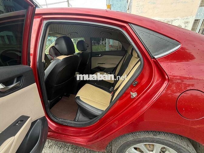 Hyundai Accent 2022 Số sàn Đỏ