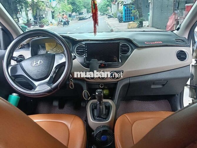 Hyundai i10 2018 Bản thiếu Trắng