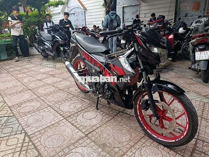 Suzuki Raider Đen đỏ