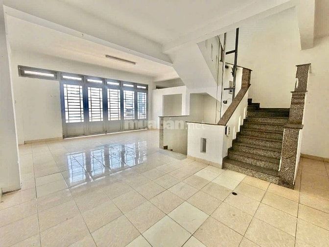 CHO  THUÊ XƯỞNG ĐƯỜNG GÒ XOÀI . 8 X20M ĐÚC 3 LẦU TRỐNG SUỐT