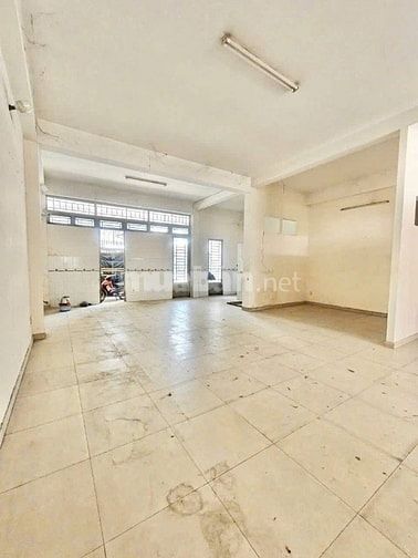 CHO  THUÊ XƯỞNG ĐƯỜNG GÒ XOÀI . 8 X20M ĐÚC 3 LẦU TRỐNG SUỐT