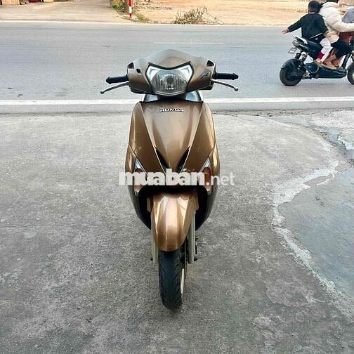 Honda Lead 110 màu Nâu