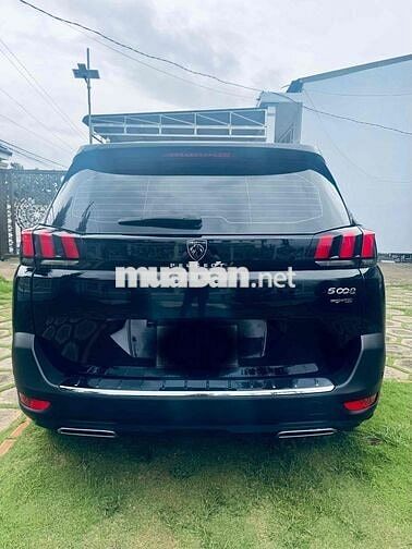 Peugeot 5008 đẹp keng