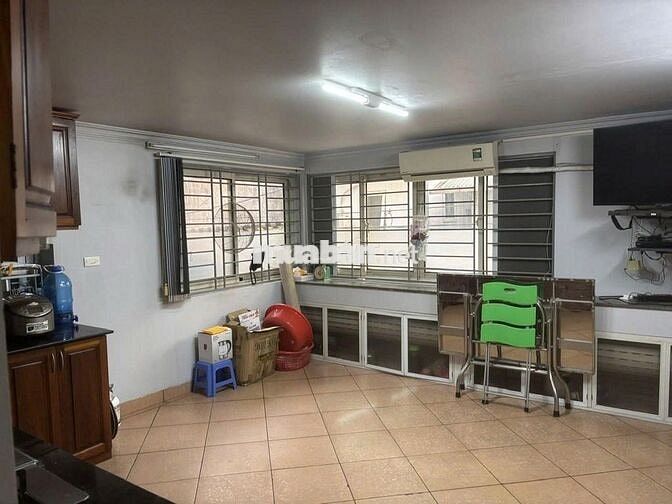 Cho thuê nhà ngõ 290 Tân Mai- 90m2 - 4 tầng