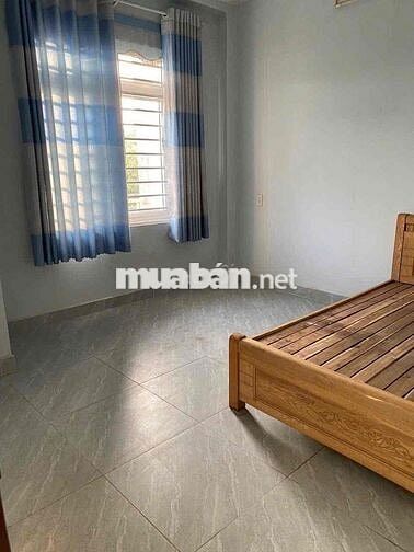Mặt bằng kinh doanh 1 trệt 2 lầu gần vòng xoay Hiệp Thành 3