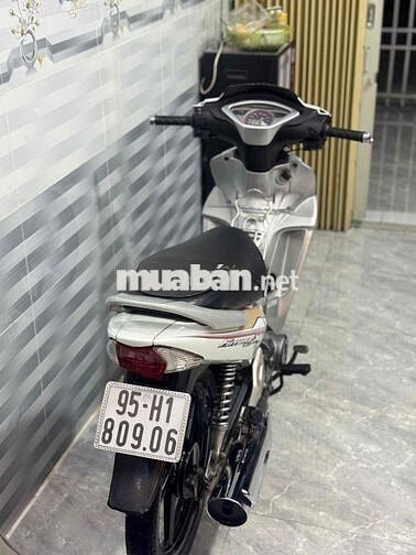 Honda Future FI 2011 Trắng bạc