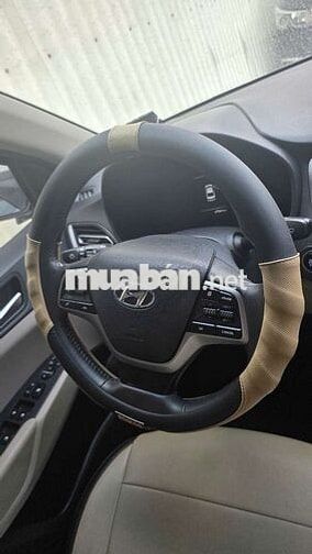 Huyndai Accent AT 2022 - 68.000 km giá 325 triệu