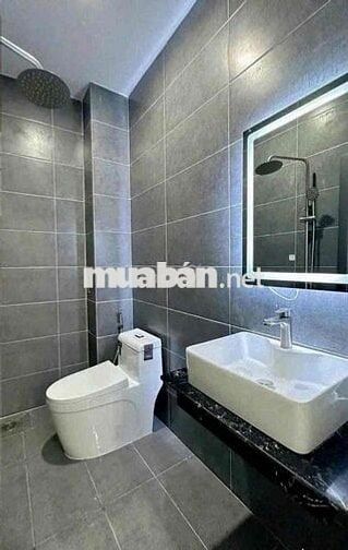 Cần bán nhà 1 trệt 1 lầu, đường An Phú Tây, giá 950 còn thương lượng