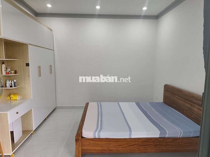 Nhà vườn giữa lưng chừng núi siêu đẹp