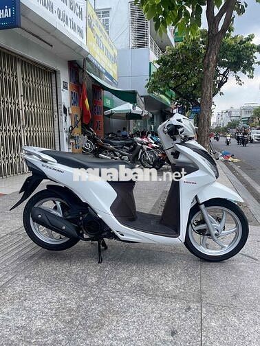 Honda Vision 2015 màu Trắng , máy zin