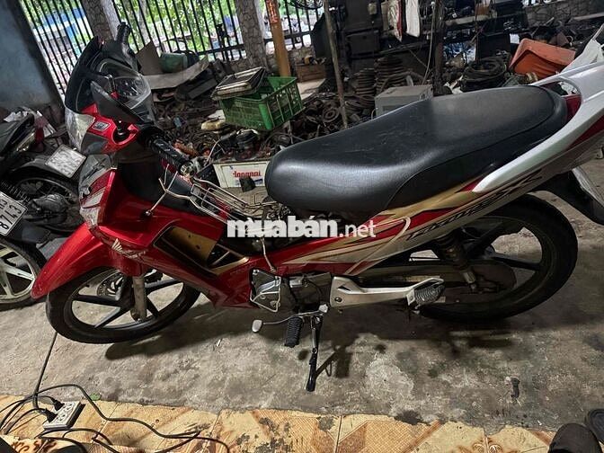Honda Future FI 2011 Đỏ bạc