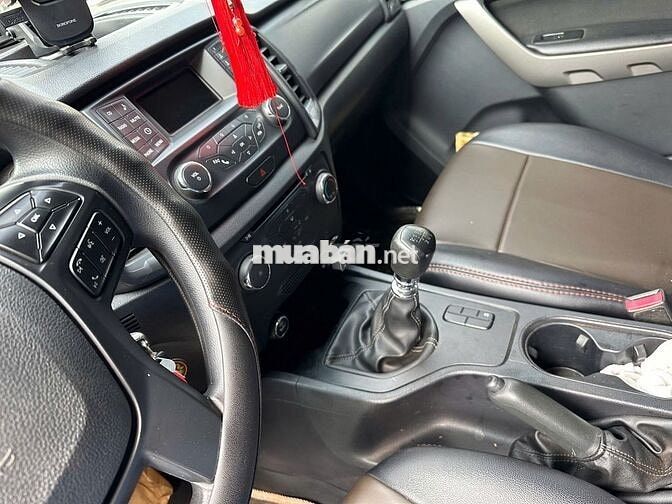 Ford Ranger XLS MT 2020 bảo hành 2027, vay 75%
