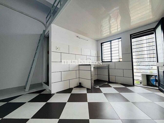 CHO THUÊ CĂN HỘ ĐẦY ĐỦ NỘI THẤT, BANCON NGAY CẦU NHỊ THIÊN ĐƯỜNG