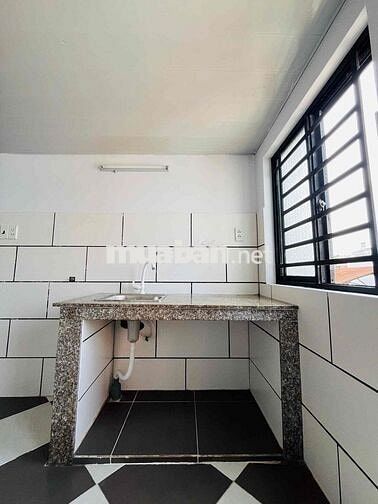 CHO THUÊ CĂN HỘ ĐẦY ĐỦ NỘI THẤT, BANCON NGAY CẦU NHỊ THIÊN ĐƯỜNG