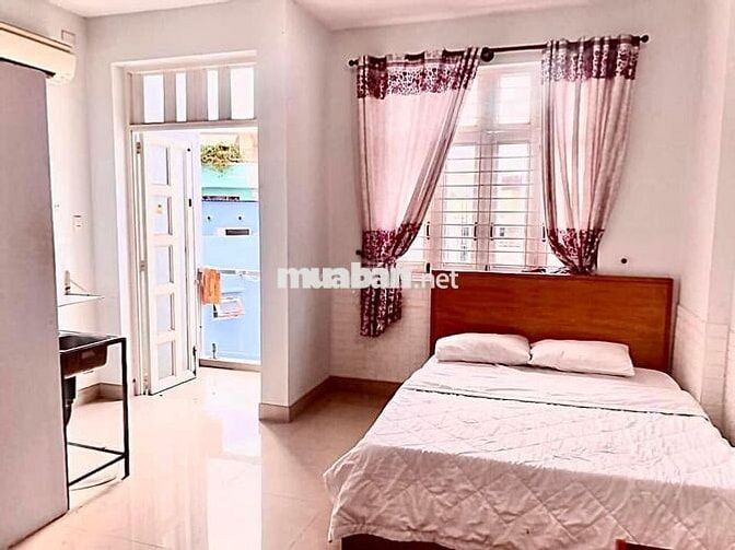 Cho thuê phòng đẹp,có ban công,WC riêng,full nội thất tại hẻm 373 LTK