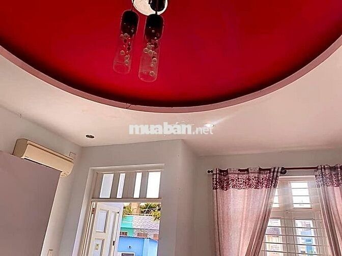 Cho thuê phòng đẹp,có ban công,WC riêng,full nội thất tại hẻm 373 LTK