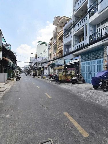 MẶT TIỀN KINH DOANH QUẬN 11, NGAY NÚT GIAO 3/2 GIÁP Q10 DT 62M2.