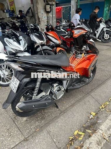 Honda Air Blade 2014 Cam đen