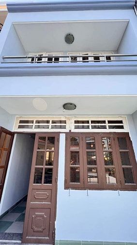 CHO THUÊ NHÀ LÀM CHDV ĐƯỜNG PHẠM VĂN CHIÊU