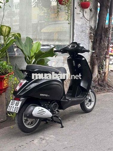 Cần Bán Vespa 50cc 2025 Đen Huyền Bí Odo 1k6