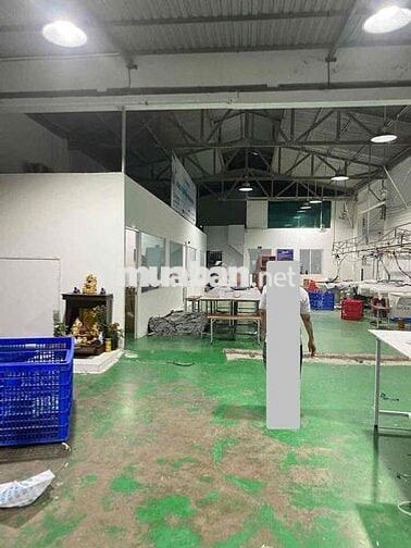 Cho thuê kho xưởng 850m gần đường Trần Văn Mười