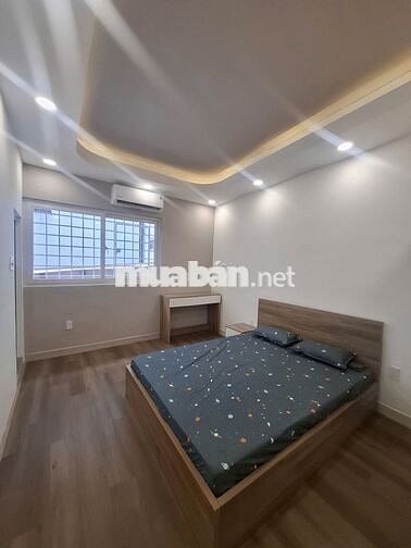 Chung cư 2H Đinh Bộ Lĩnh. DT: 55m2. 2PN, 2WC, full nội thất. Lầu 1