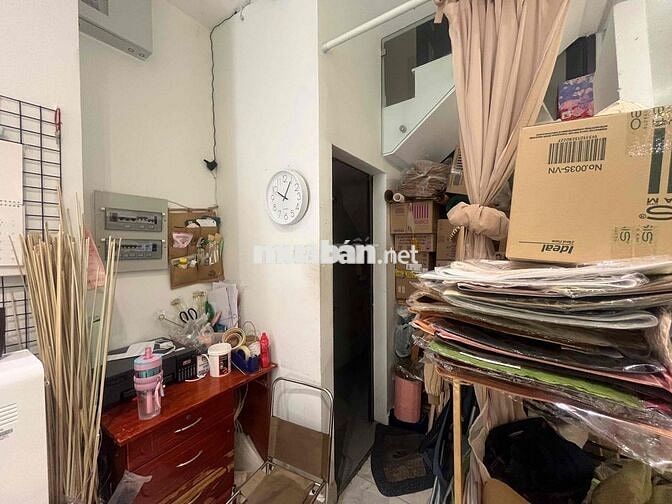 Chính chủ cần cho thuê mặt bằng ngay Chợ Tân Định Quận 1