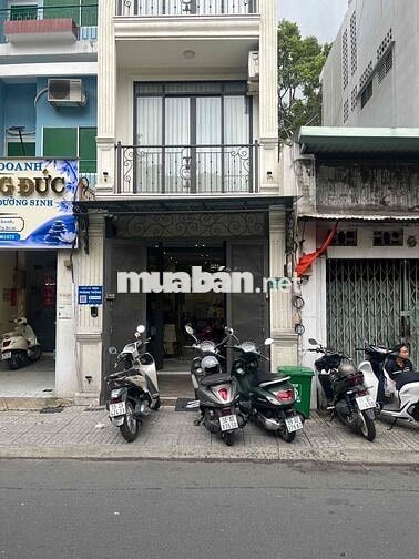 Chính chủ cần cho thuê mặt bằng ngay Chợ Tân Định Quận 1