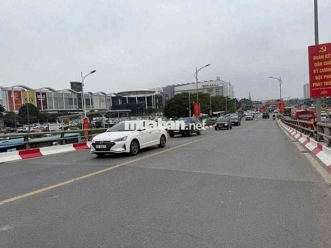 BÁN ĐẤT MẶT PHỐ CỔ LINH, MẶT TIỀN 7MÉT VỈA HÈ RỘNG, KINH DOANH ĐỈNH