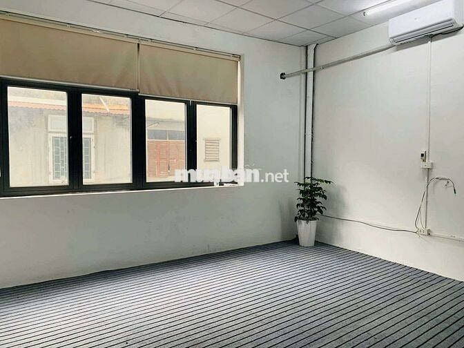 cho thuê căn thương thanh long biên ô tô tránh 80m 5 tầng giá 16 triệu