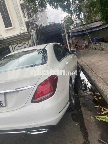 Mercedes Benz C Class 2015 C200 - 139000 km