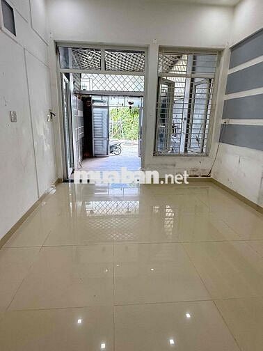 Cho thuê nhà 3 lầu khu Dân cư đồng bộ yên tĩnh sát Vạn Phúc đường số 3