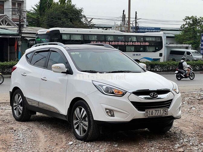 Hyundai Tucson 2013 2.0 đặc biệt 56.000 km