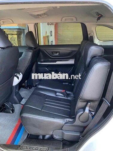 Toyota Veloz Cross Trắng 7 chỗ ban cao TOP