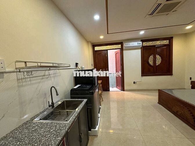 PHÒNG BAN CÔNG FULL NỘI THẤT GỖ CAO CẤP – TRUNG SƠN 
