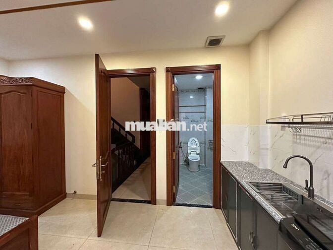 PHÒNG BAN CÔNG FULL NỘI THẤT GỖ CAO CẤP – TRUNG SƠN 