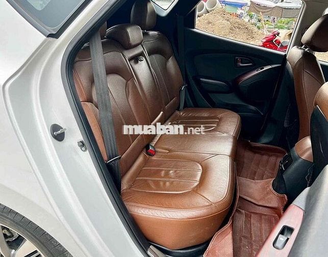 Hyundai Tucson 2013 2.0 đặc biệt 56.000 km
