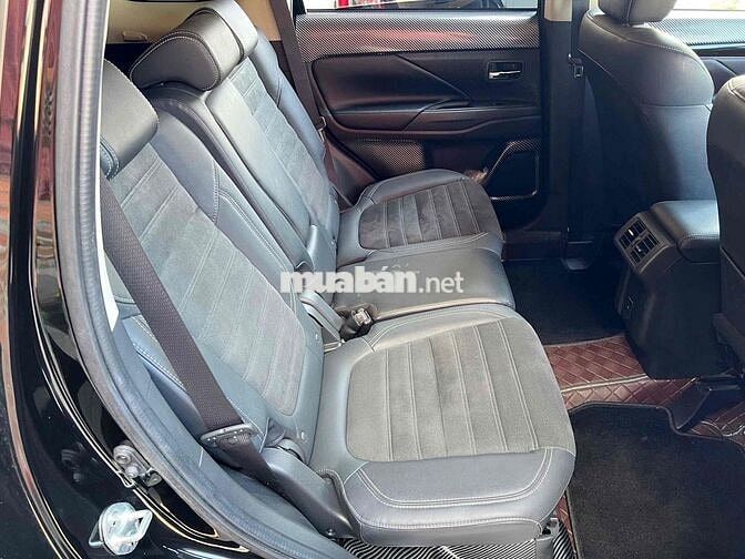 Mitsubishi Outlander 2023 2.0 CVT Đen