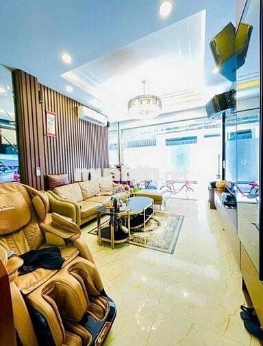 XUÂN THUỶ- DT 45M2- Ô TÔ QUA NHÀ- DÂN XÂY- NGÕ THÔNG- CHỈ 13.2tỷ