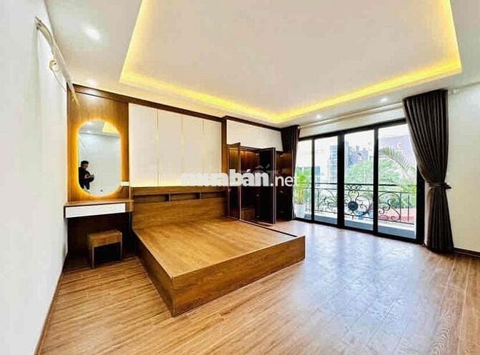 XUÂN THUỶ- DT 45M2- Ô TÔ QUA NHÀ- DÂN XÂY- NGÕ THÔNG- CHỈ 13.2tỷ