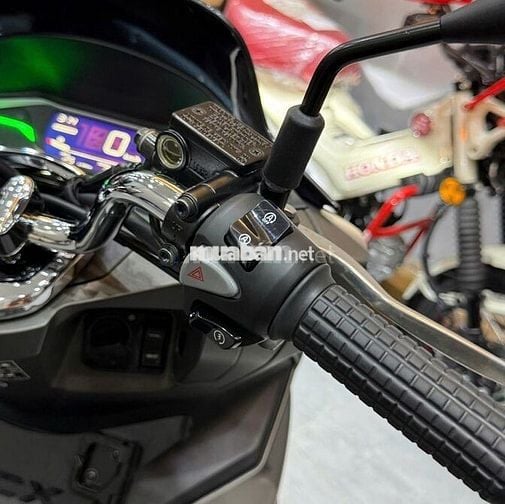 Honda PCX 160 ABS 2025 Vàng Cát
