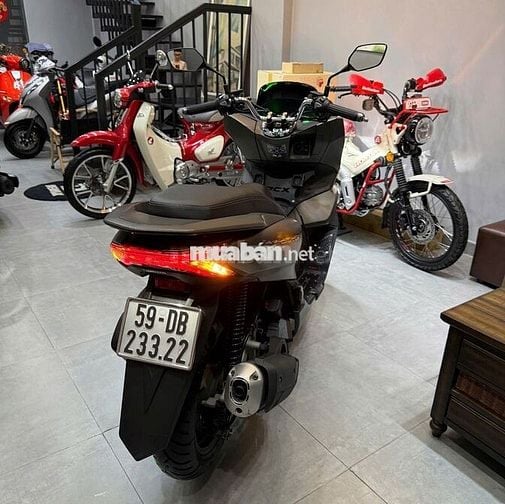 Honda PCX 160 ABS 2025 Vàng Cát
