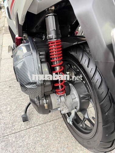 Air Blade 125 ABS 2026, bao tên