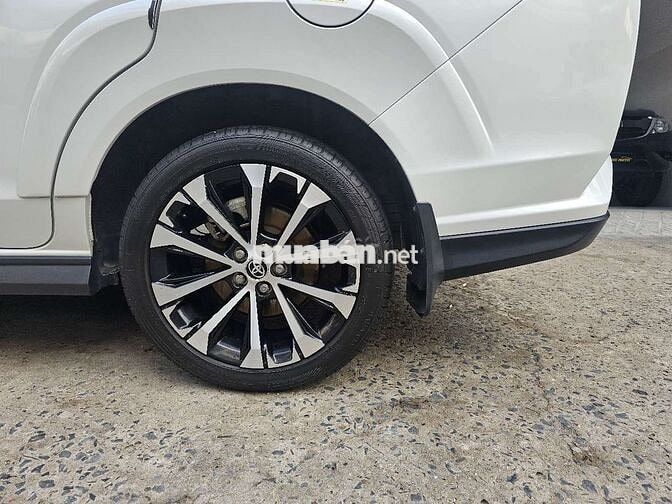 Toyota Veloz Top 2023 158.000 km Trắng